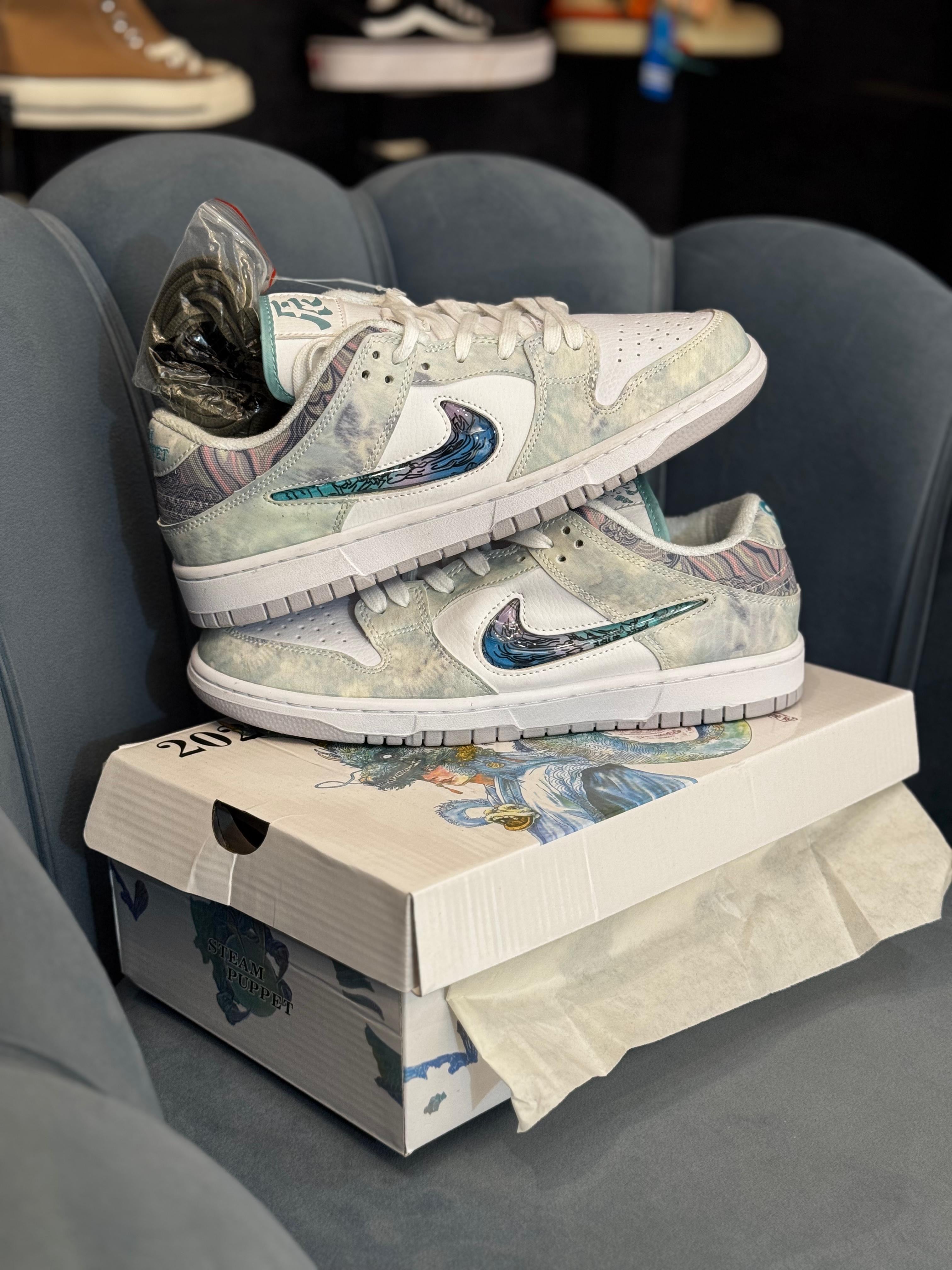 Nike Sb Dunk Year Of The Dragon Steam Puppet