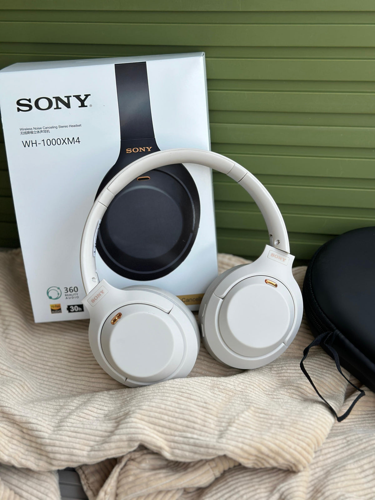 HEADPHONES